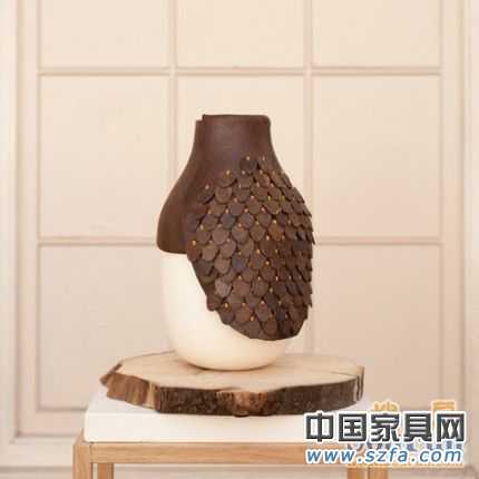 使用天然動物、植物聚合物制作的Botanica系列器皿