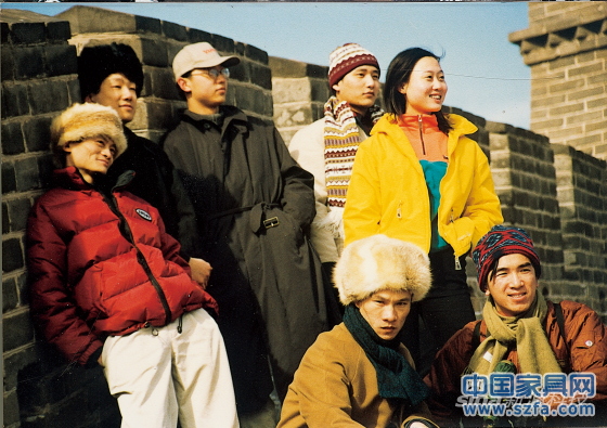 1999年，馬云與阿里巴巴創業團隊在長城。(高清圖集：馬云那些年)